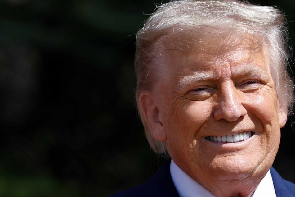 Trump signs executive order extending TikTok deadline to find non-Chinese buyer