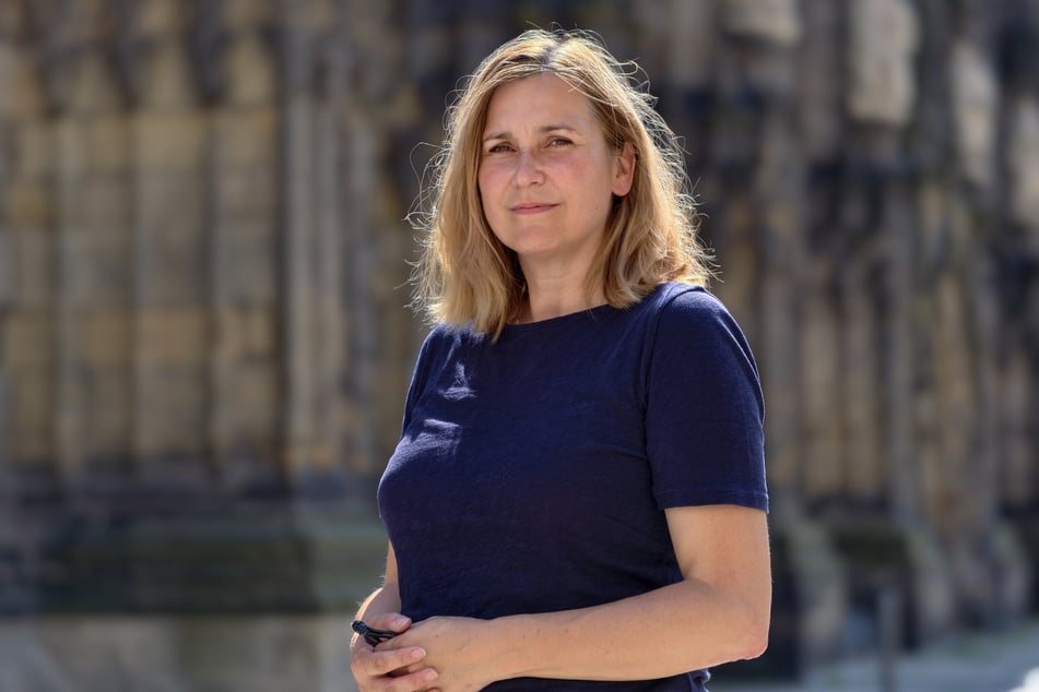 Zwickaus OB Constance Arndt (47, BfZ) warnt eindringlich: "Die Finanznot der Städte ist längst bei den Bürgern angekommen."