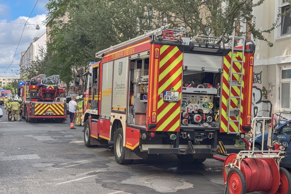 Gegen 9.40 Uhr wurde die Feuerwehr zu dem Einsatz in der Leipziger Vorstadt alarmiert.