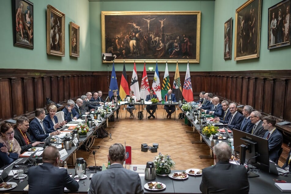 Die Ministerpräsidenten der ostdeutschen Länder treffen am Freitag auf Bundesarbeitsminister Hubertus Heil (52, SPD). (Archivbild)