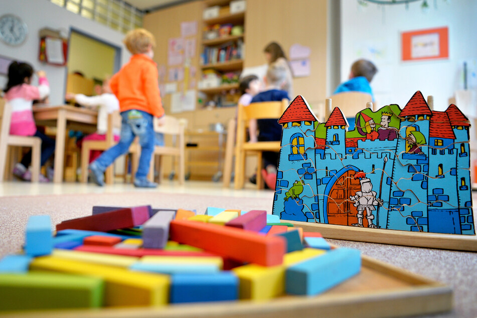 Ab 18. Mai werden auch Kitas und Grundschulen wieder eingeschränkt für alle öffnen.