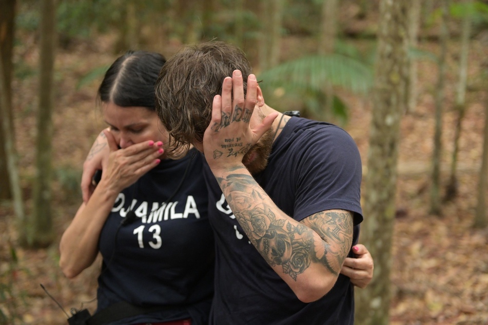 Gigi zeigt sich an Tag 15 von seiner emotionalen Seite und weint bei dem Gedanken an seine Mama.