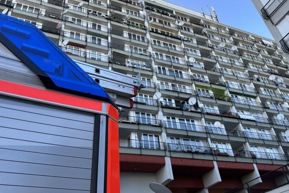 In Schöneberg rückte die Feuerwehr zu einem Großeinsatz aus.