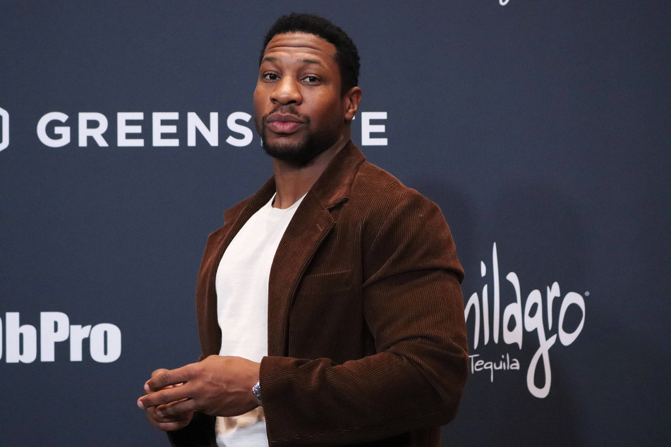 Jonathan Majors will portray the next Marvel villain, Kang the Conqueror, who will be a formidable adversary against the Avengers in Ant-Man and the Wasp: Quantumania.