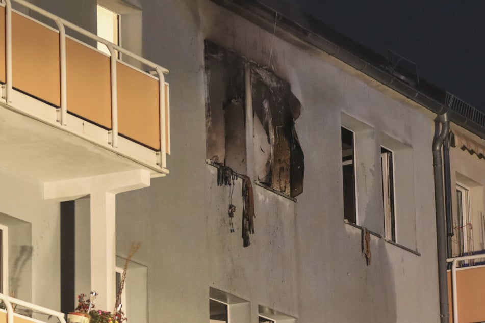 Berlin: Wohnungsbrand in Calau: Ein Mensch stirbt, acht Bewohner gerettet