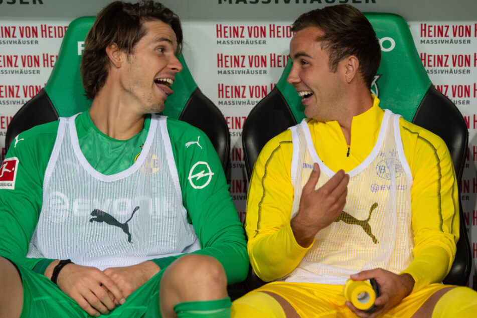 Zur Freude vieler Ersatzspieler - sind bald mehr als drei Wechsel erlaubt?