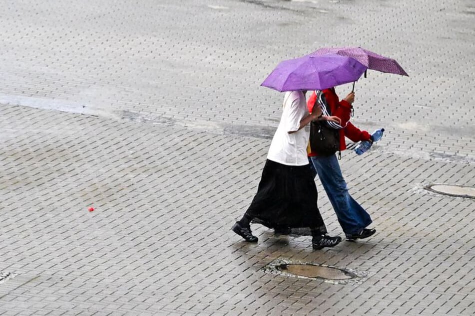 Unwetterwarnung: Heftige Gewitter ziehen über Berlin und Brandenburg