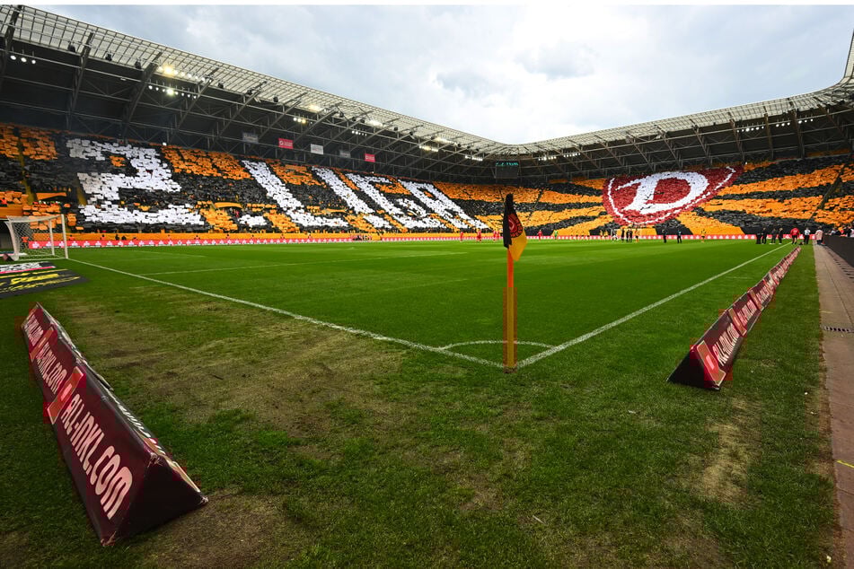 Ob und inwieweit sich die Ticketpreise für Dynamo-Fans ändern, will der Verein nun prüfen.