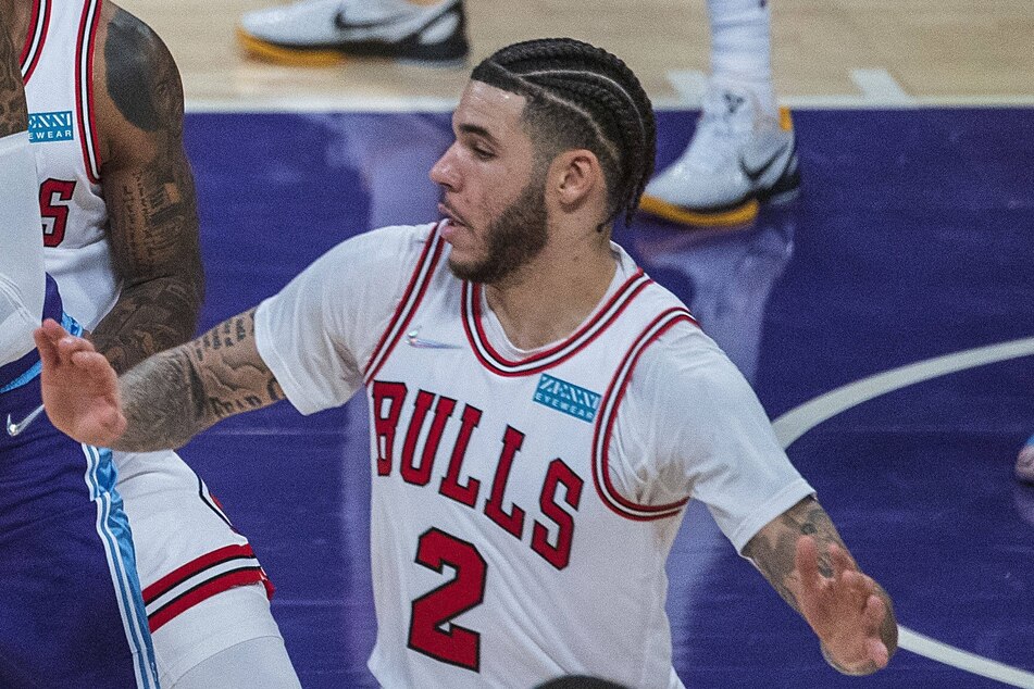 Former LA Laker Lonzo Ball scored 27 points for the Bulls on Monday night.