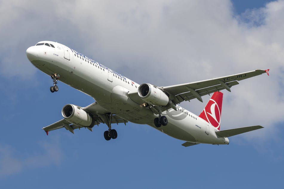 Der Turkish-Airlines-Airbus musste aufgrund eines Feueralarms am Flughafen Frankfurt notlanden. (Symbolfoto)