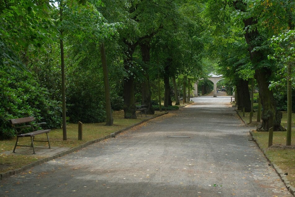 Eigentlich ist der Friedhof Kleinzschocher ein Ort der Besinnung und Ruhe. Am 15. Juli verwandelte sich das Gelände aber in einen Tatort.