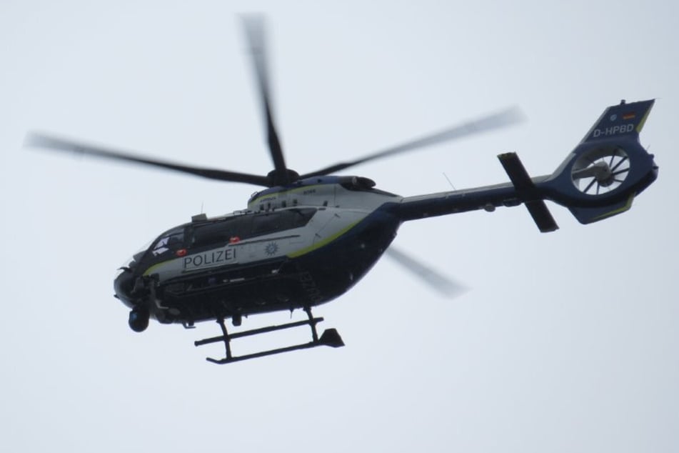 Ein Polizeihubschrauber suchte nach einem Angreifer, den es nie gegeben hat.