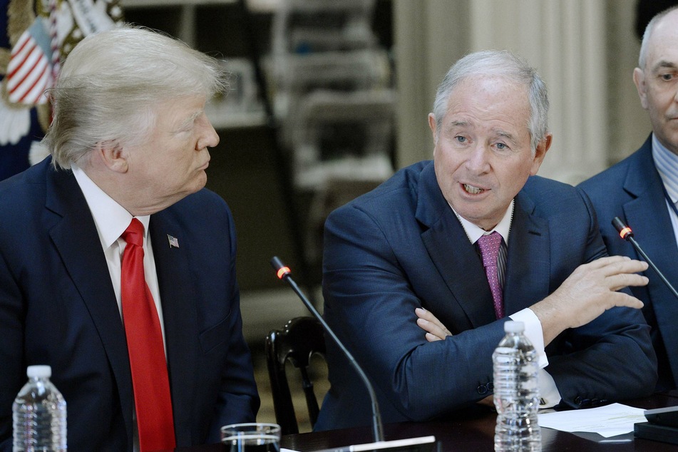 US President Donald Trump alongside Stephen Schwarzman, the chairman of the investment firm Blackstone.