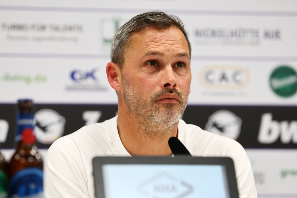 Auch Antwerpen-Assistant Frank Döpper (53) steht unter Verdacht der Spielmanipulation.