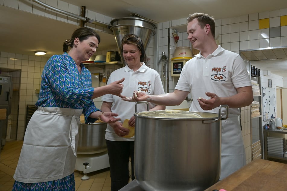 Rekordversuch: Weltgrößter Mohnkuchen soll in Allstedt gebacken werden!