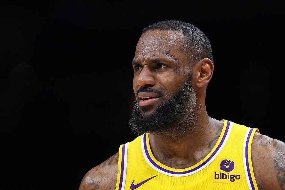 LeBron James didn't bite his tongue or hold back his thoughts on the internet after the Lakers' second-straight devastating loss to the Atlanta Hawks.