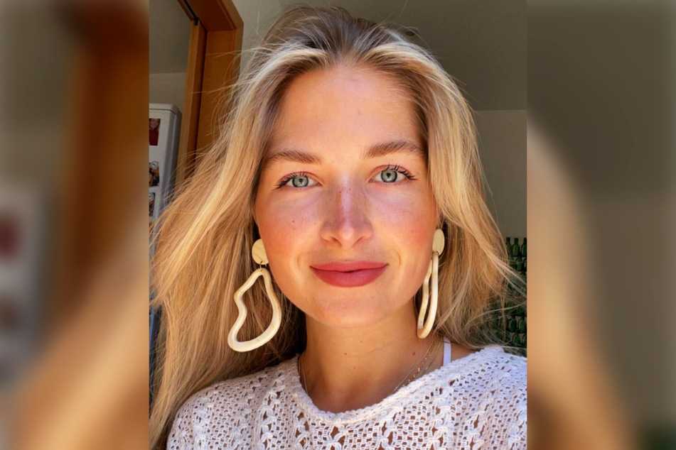 Von einigen Fans bekam die 28-Jährige schon fiese Kommentare wegen ihrer Figur. Davon lässt sie sich jedoch nicht die Vorfreude auf den Kleinen vermiesen.