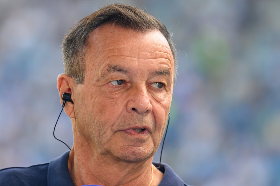FCM-Sportchef Otmar Schork (68) sieht den Grund der Probleme in der Sommerpause.