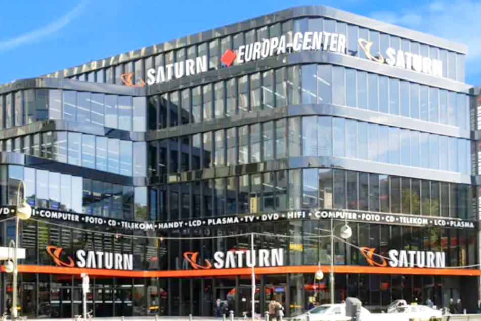 Saturn Berlin-Charlottenburg (im Europa-Center) - Tauentzienstraße 9.