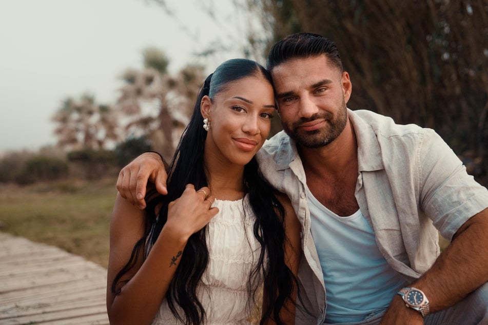 Aleks Petrovic (34) bringt seine Verlobte Vanessa Nwattu (25) durch seine Äußerungen in der neuesten Folge "Temptation Island VIP" zum Weinen.