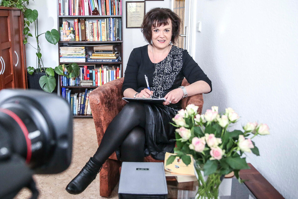 Regine Wacker (50) ist Expertin in Sachen Liebe und Beziehung.