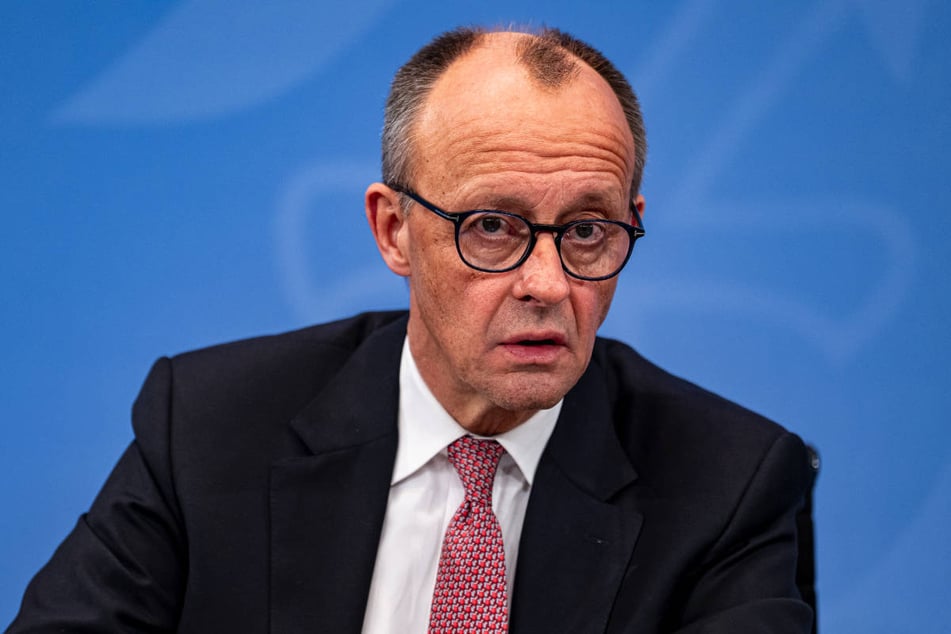 Bundeskanzler Friedrich Merz (70, CDU) empfängt am Wochenende Besucher in Berlin.