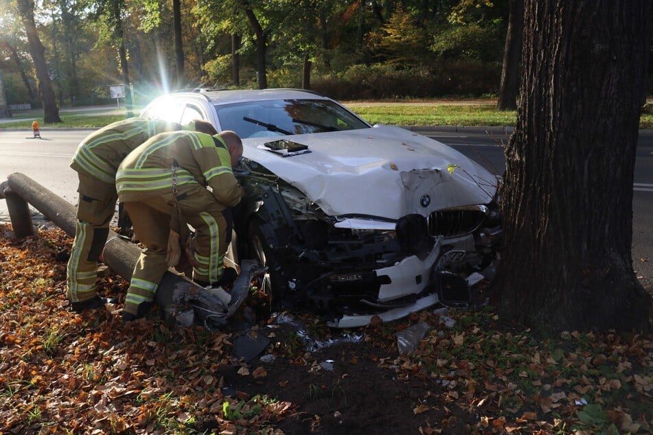 Wirtschaftlicher Totalschaden: Der BMW wurde erheblich beschädigt.