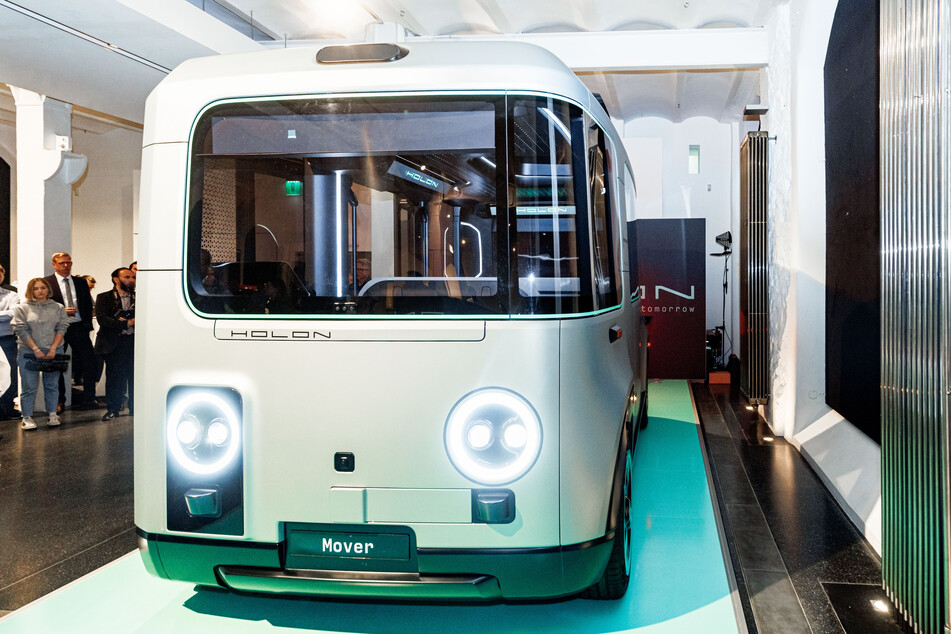 Ab 2024 soll der autonome Kleinbus "Holon Mover" im Hamburger Stadtgebiet eingesetzt werden.