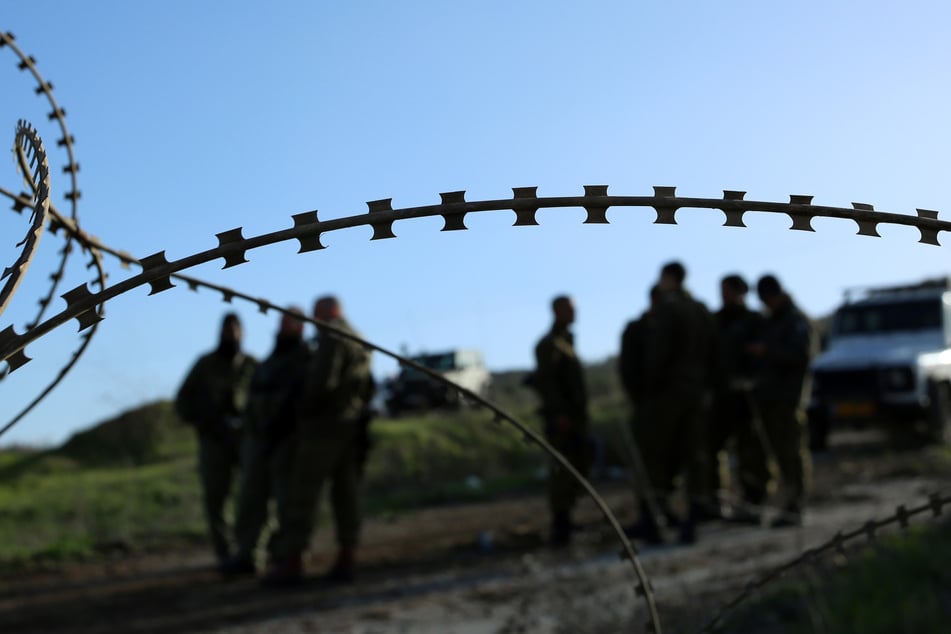 Beim Spielen mit Blindgängern des israelischen Militärs wurde ein Junge getötet, zwei weitere wurden verletzt.