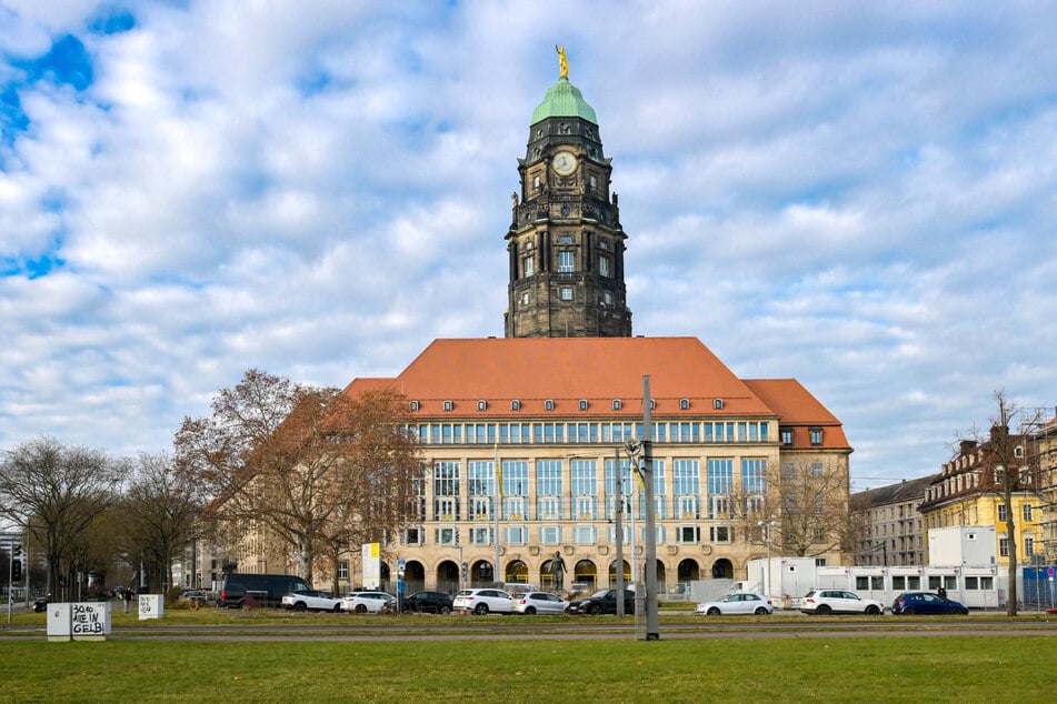 Wie geht es den Dresdnern, wie sehen sie ihre Stadt? Das Rathaus will's wissen.