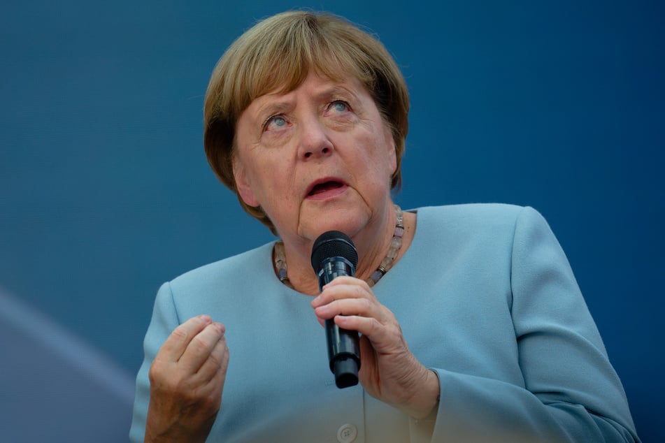 Angela Merkel über AfD-Sieg in Sachsen-Anhalt: "Mir blutet das Herz"