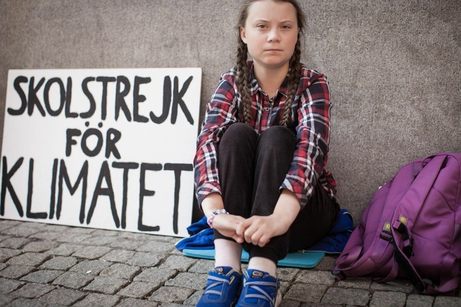 So fing alles an: Greta Thunberg streikt vor dem schwedischen Parlament.