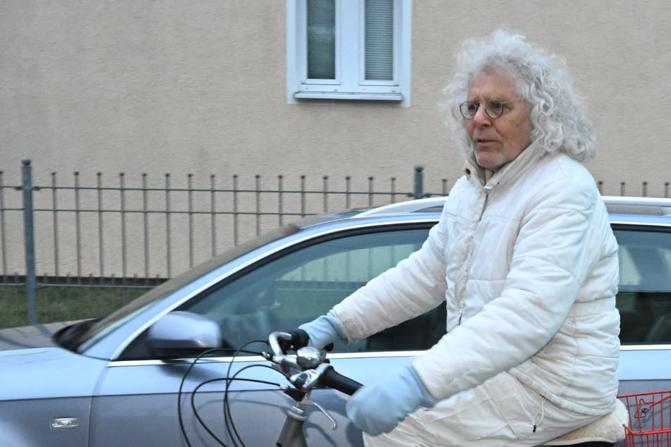 Cancéreux, l'icône hippie Rainer Langhans sans vœux pour ses 85 ans : "Je suis déjà heureux"