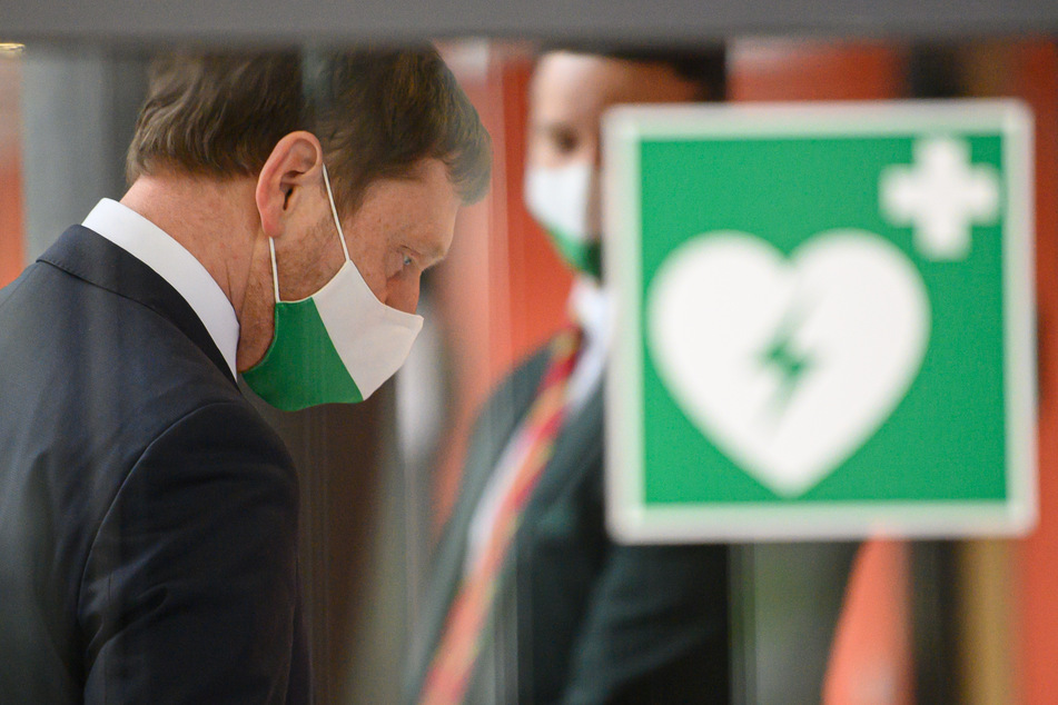 Michael Kretschmer (45, CDU), Ministerpräsident von Sachsen, vor Beginn der Sitzung des Sächsischen Landtages am Donnerstag.