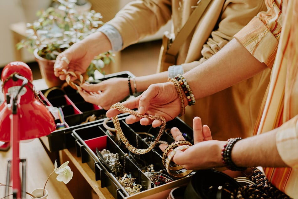 Ein Paradies für Frauen – beim Lifestyle-Tag "Du Schöne!" gibt es auch Schmuck zu bestaunen. (Symbolfoto)