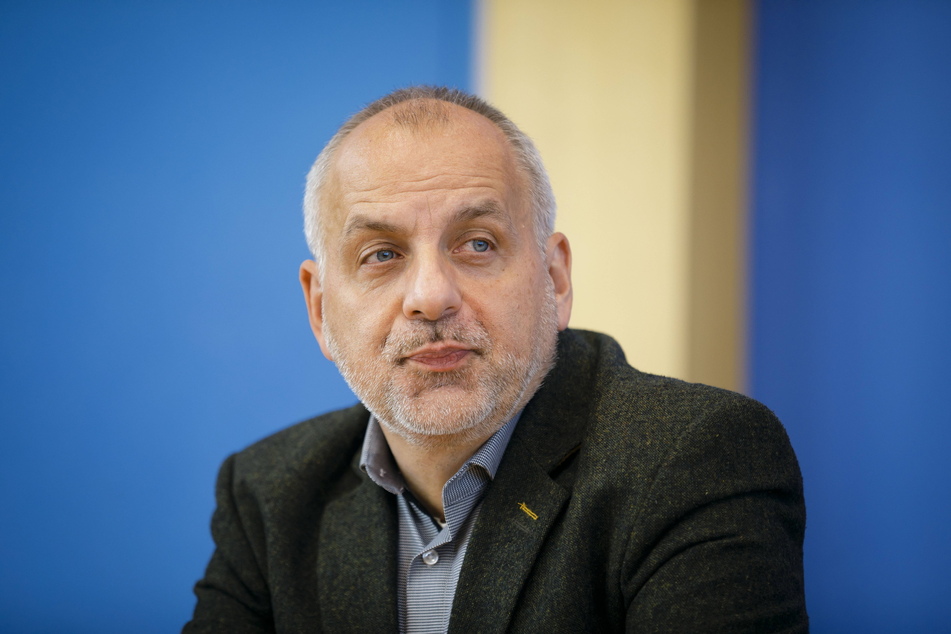 Linken-Fraktionschef Rico Gebhardt (58) will die Ordensvergabe vom Landtag überprüft haben.