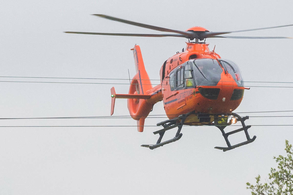 Am Samstagnachmittag sind auf der B96 bei Stralsund zwei Frauen bei einem Auffahrunfall schwer verletzt worden und mussten mit einem Rettungshubschrauber ins Krankenhaus geflogen werden. (Symbolfoto)