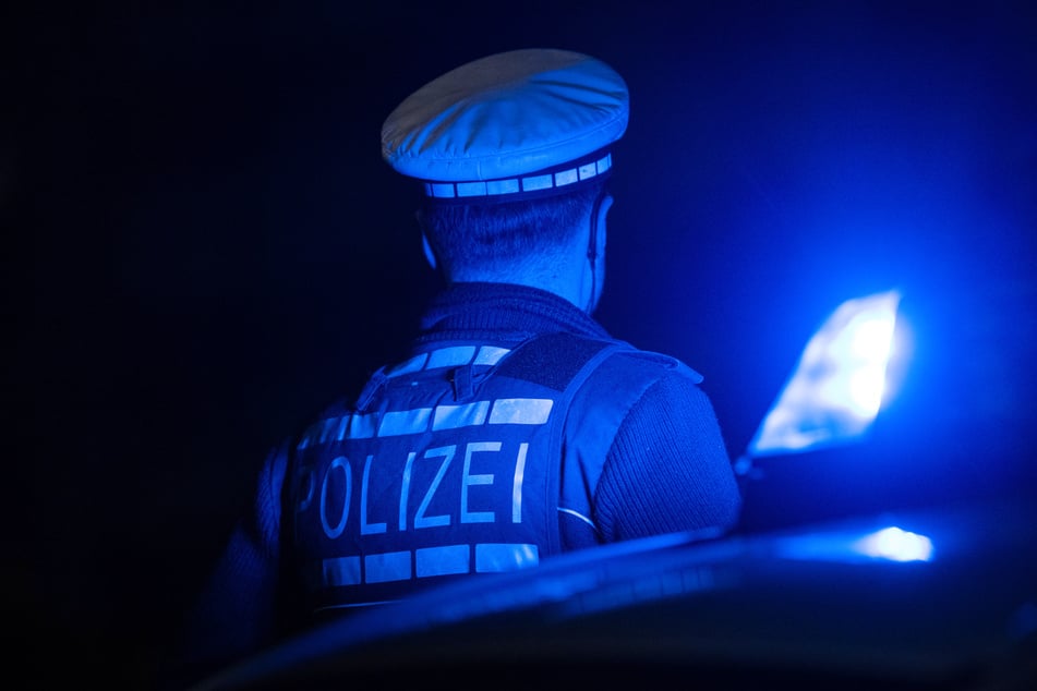 Die Polizei traf den risikobereiten Mann (35) vor Ort an. (Symbolbild)