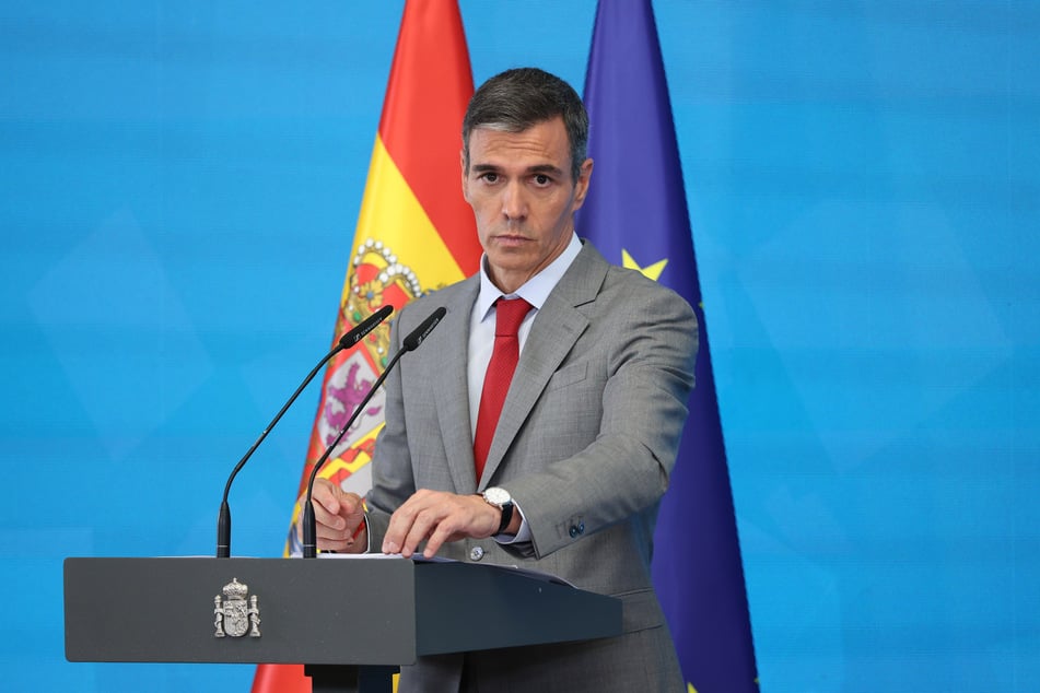 Laut Spaniens Ministerpräsidenten Pedro Sánchez (54) haben ausländische Netzwerke gezielt Falschinformationen verbreitet, um zum Sturm auf Ceuta aufzurufen.