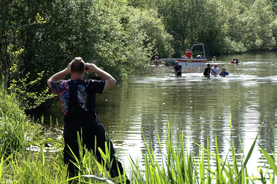 Tragödie an Badesee: 13-Jährige tot aus Wasser geborgen