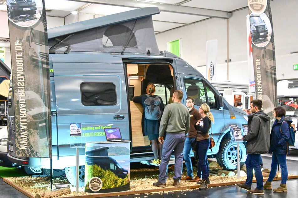 Auf der Reisemesse könnt Ihr die Wohnmobile genau unter die Lupe nehmen.