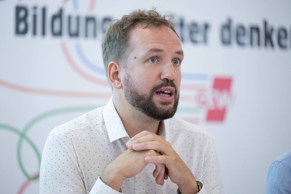 Burkhard Naumann ist Landesvorsitzender der Gewerkschaft Erziehung und Wissenschaft (GEW) in Sachsen.