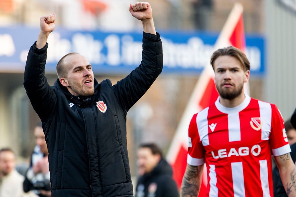 Die Verträge von Phil Halbauer (26, l.) und Niko Bretschneider (25) laufen aus. Halbauer hatte im Winter ein Angebot von Energie vorliegen, sondiert jetzt intensiv den Markt.