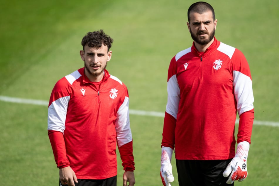 Giorgi Gocholeishvili (24) soll vor einem Leihe zum HSV stehen. Der georgische Nationalspieler ist gelernter Rechtsverteidiger. (Archivfoto)
