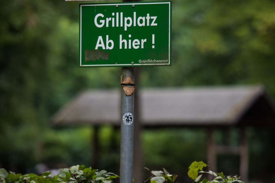 In Hamburg ist Grillen nur in gekennzeichneten Zonen erlaubt.
