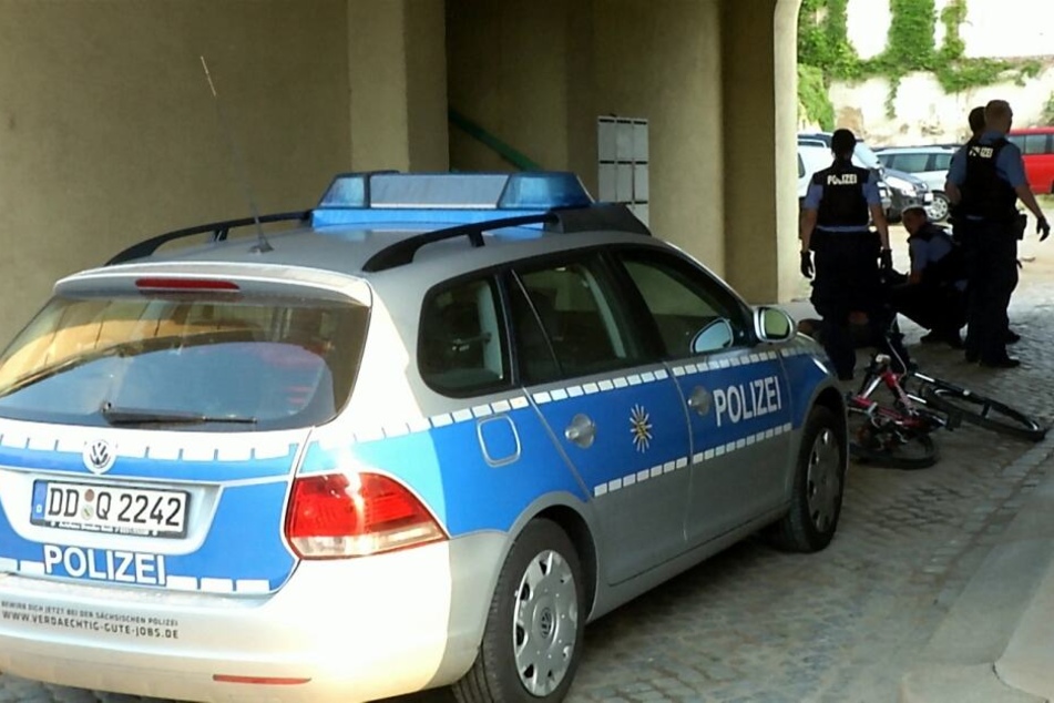 Die Beamten hatten in Görlitz alle Hände voll zu tun, um den Angreifer zu überwältigen.