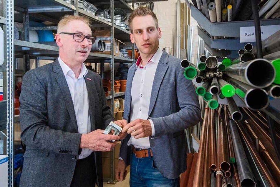 Das Handwerk brummt. Auch Dietmar Borchers (62), geschäftsführernder Gesellschafter der Wetabo GmbH und sein Sohn Norman Borchers haben gut zu tun.