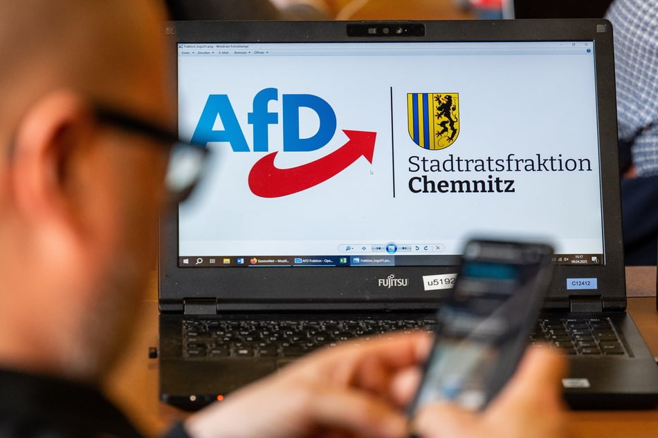 Die Affäre um die doppelte Stadtratsfraktion der AfD schlägt immer noch hohe Wellen.