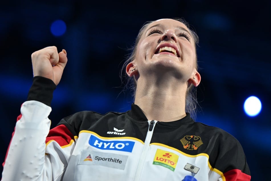 Große Freude bei Karina Schönmaier (19): Die Chemnitzerin gewann bei den Turn-Europameisterschaften in Leipzig.