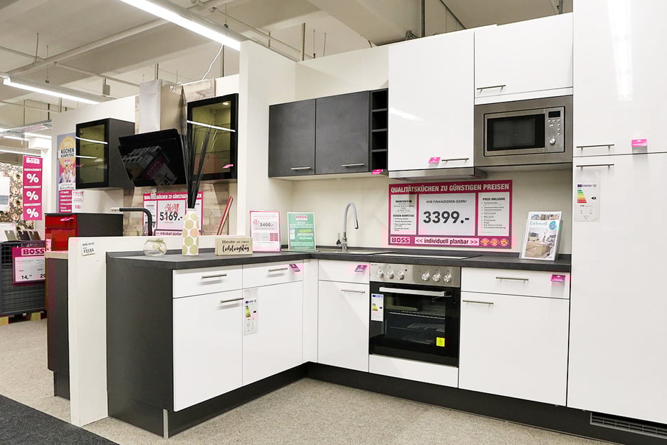 Frei geplante Küchen gibt's bei Möbel Boss Görlitz zum halben Preis.